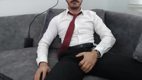 dirtyybooyy77 online show from May 20, 1:06 pm