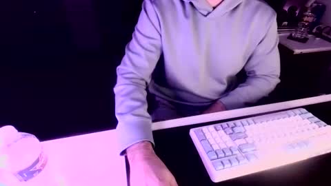 dirtyzaddyy online show from December 17, 4:08 am