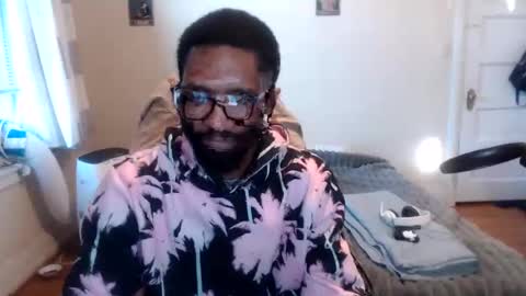 Snapshot of disr3sp3ctfully_dipp3d chatting on October 1, 12:26 pm Your Best Worst Nightmare online show from October 1, 12:26 pm