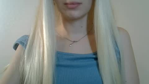 DitaMilton online show from July 21, 8:00 pm