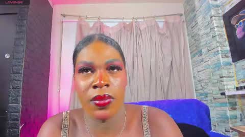 Mia Alejandra online show from May 21, 5:14 am