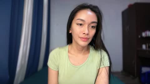 DIVINA online show from July 17, 2:24 am