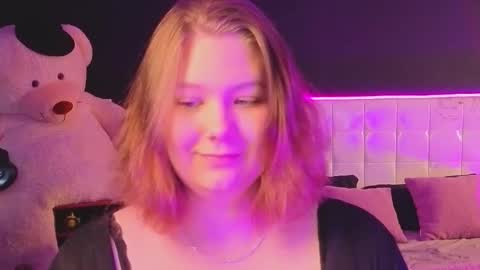 Jenia online show from November 26, 2:03 pm