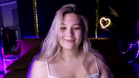 Jenia online show from December 4, 1:52 am