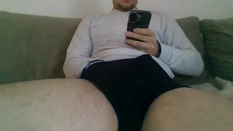 djokiii00 online show from December 4, 10:48 am