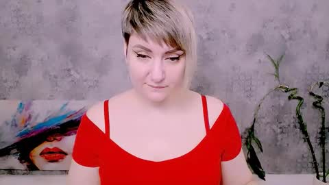 djullia online show from March 2, 7:15 am