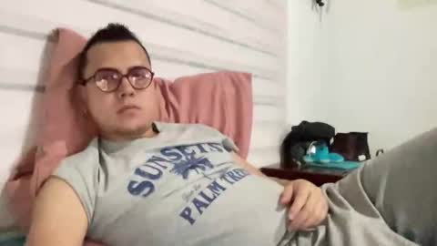 Liam Bon online show from November 18, 1:47 pm