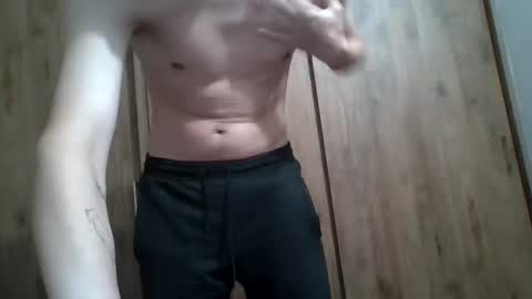 dlittle33 online show from February 5, 11:50 pm