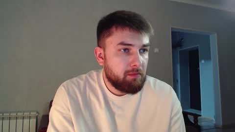 do_you_feel_pain online show from November 6, 8:12 pm