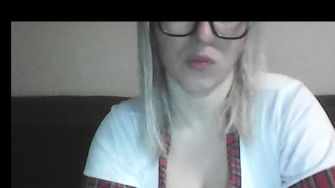 dolce_tempt online show from March 2, 6:58 pm