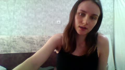 dolcezza_ online show from May 9, 11:27 am