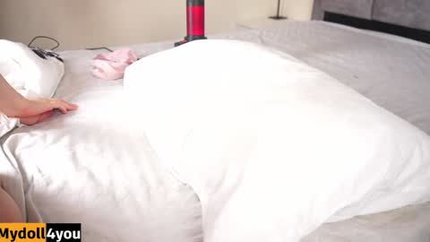 Snapshot of doll4you_ chatting on January 15, 11:53 am Alice y Ros online show from January 15, 11:53 am