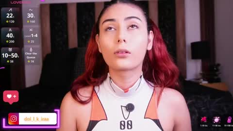 doll_kira_ online show from April 11, 2:21 pm