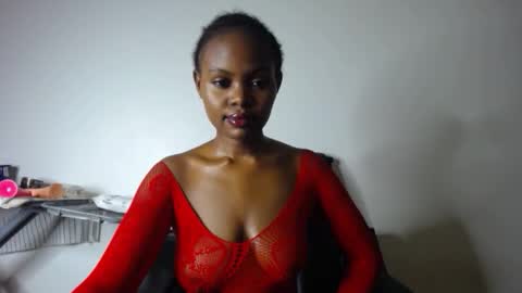dollface_diva online show from January 29, 12:35 pm