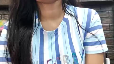 Snapshot of dollmeenu chatting on September 15, 8:27 am dollmeenu online show from September 15, 8:27 am