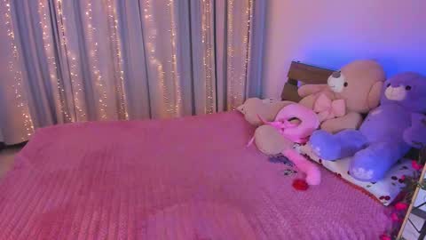 Dollya online show from February 9, 1:31 am