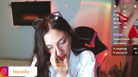 dollykelly_ online show from February 25, 2:26 am