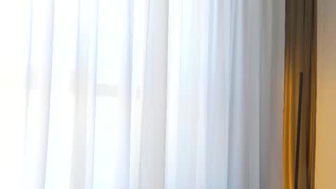 Dolly online show from September 23, 6:29 am