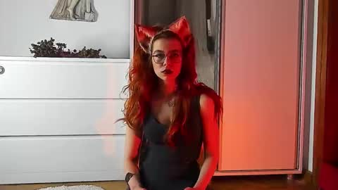 Dolores Sage online show from May 11, 5:43 pm
