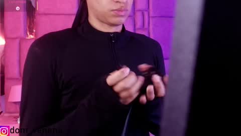 dom_veneno online show from February 21, 6:55 pm