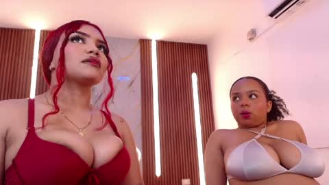 domenica online show from April 7, 1:13 pm