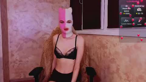domiiniicana online show from July 2, 8:14 pm