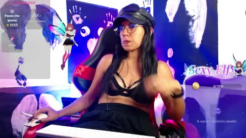 Domina Lia online show from April 9, 1:20 am