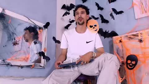 Dominic online show from October 30, 5:57 pm