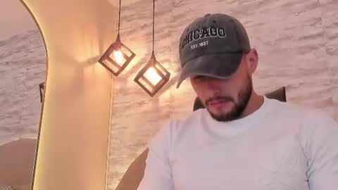 dominic de luca online show from August 3, 7:09 pm