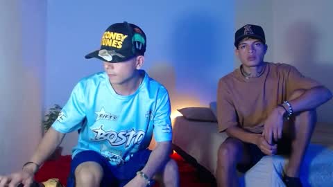 DOMINIC AND ANDREW online show from January 7, 5:56 am