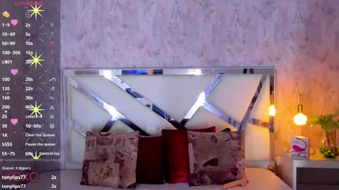 Dominic online show from October 25, 5:24 pm