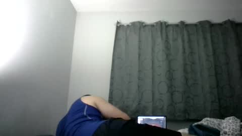 luis online show from December 25, 8:17 pm