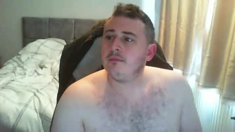 dominicb03 online show from May 19, 11:39 am