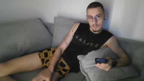 Dominic online show from February 11, 4:11 pm