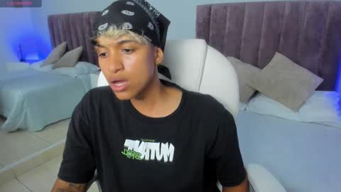 Dominick  online show from February 11, 1:20 am