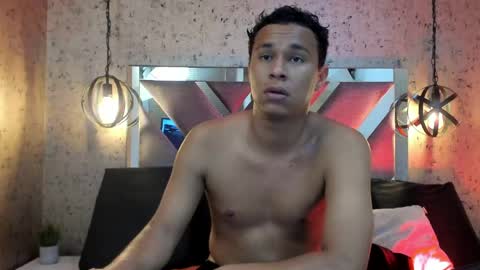 dominous online show from May 16, 7:34 pm