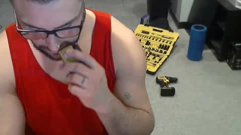 Snapshot of domjfriesen1541 chatting on December 3, 8:55 pm domjfriesen1541 online show from December 3, 8:55 pm