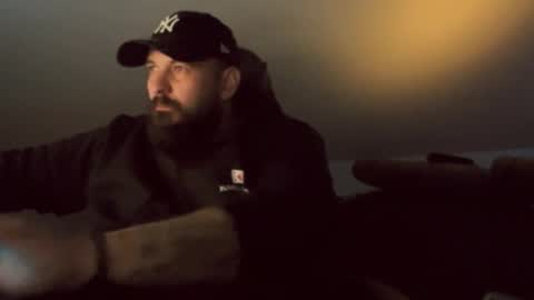 donchriiis online show from December 3, 7:47 pm