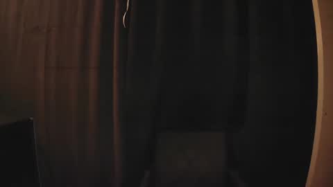 Papi online show from March 12, 9:40 pm