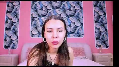 Donna Won online show from October 25, 8:53 pm