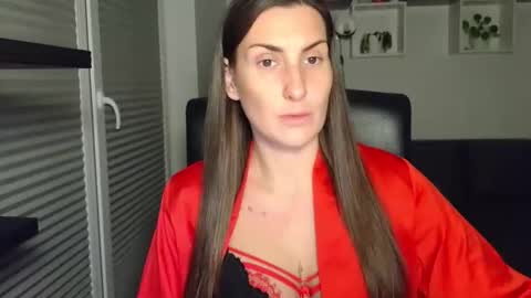 DonnaLive online show from September 23, 9:10 pm