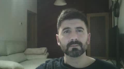 donnie_darkos83 online show from May 12, 9:46 pm