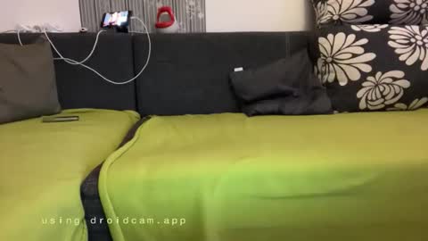 donny442313 online show from March 20, 10:15 pm