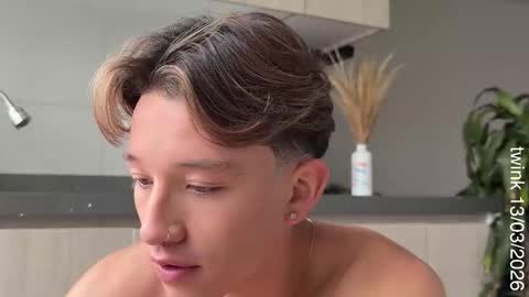 dontcallmeangell online show from March 13, 12:41 pm