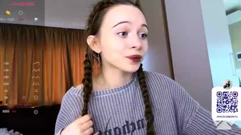 Nicole online show from March 22, 1:04 pm