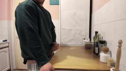 menu  below online show from February 7, 4:03 pm