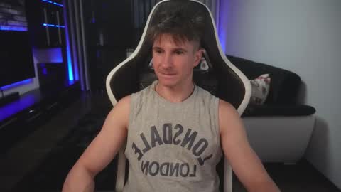 Dorian Reyes online show from September 8, 11:04 pm