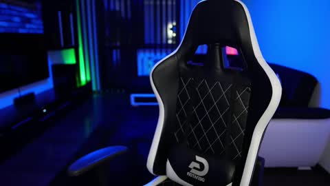 Dorian Reyes online show from September 30, 12:21 am