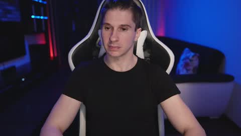 Dorian Reyes online show from May 23, 12:39 am
