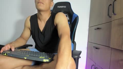 dorman_boy online show from February 3, 2:53 am